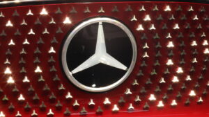 Gewinneinbruch bei Mercedes-Benz wegen China-Schwäche