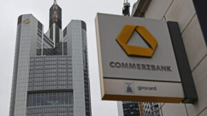 Deutsches Kartellamt prüft Unicredit-Einstieg bei Commerzbank