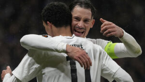 Frankfurt weiter, AS Roma ausgeschieden