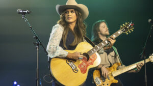 Ella Langley mit meisten Nominierungen bei den Country Music Awards