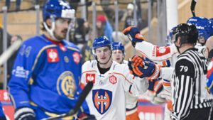 Finnischer Stürmer für den EHC Kloten