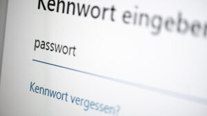 Mehrheit der Internetnutzer verwendet Passwörter mehrfach
