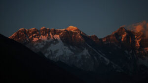 Zwei Bergsteiger sterben am Lhotse im Himalaya