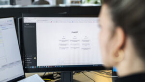 GPT-4 ist in Online-Debatten teilweise überzeugender als Menschen