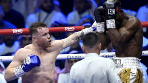 Alvarez schlägt Scull und holt sich den IBF-Gürtel zurück