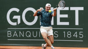 Stricker in Genf schon draussen
