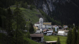 Das höchste gedruckte Bauwerk der Welt in Mulegns GR ist eröffnet