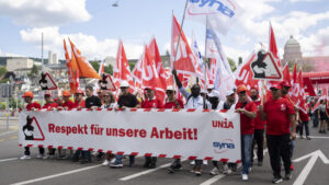 Tausende Bauarbeiter demonstrieren in Zürich für «Respekt»