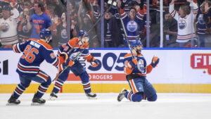 Edmonton und Carolina vor Halbfinal-Einzug