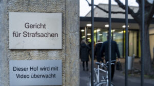 Beschuldigter im Taximord-Prozess in Basel spricht von seiner Sucht