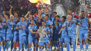 Cruz Azul dominant wie Paris Saint-Germain