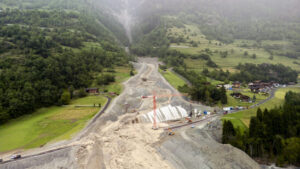 Provisorische Brücke im Val de Bagnes VS schon wieder weggerissen