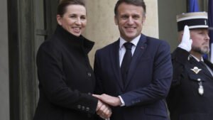 Macron reist nach Grönland