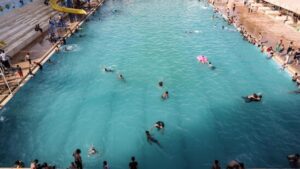 Syrien: Frauen sollen am Strand Burkini tragen