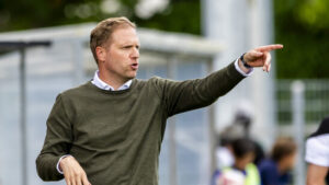 Vaduz bleibt an Leader Aarau dran