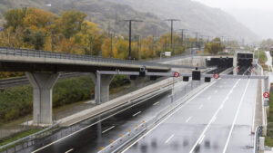 Autobahn A9 zwischen Gampel-Steg und Brig neu durchgehend befahrbar