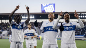 Ein früher Doppelschlag und eine Rote Karte, die zu reden gab