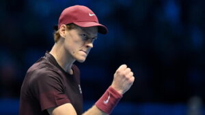 Titelverteidiger Sinner steht in Turin im Halbfinal