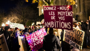 Tausende Waadtländer Beamte demonstrieren gegen Sparpaket