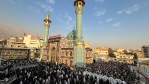 Iran: Regengebete und Wolkenimpfen gegen die Dürre