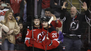 Heimserie der Devils trotz Tor und Assist von Meier gerissen