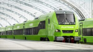 Flix will ab 2028 Angebot an Fernzügen in Deutschland stark erhöhen