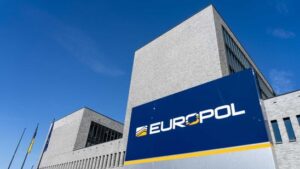 Verbrechen als Dienstleistung: Europol nimmt 193 Personen fest