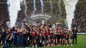 15-jähriger Peruaner kommentiert sich zur Champions League