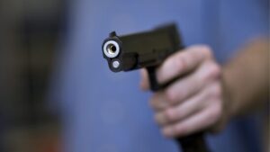 Parlament will neue Verkaufs- und Importregeln für Imitationswaffen