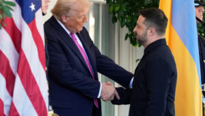 Selenskyj kündigt baldigen Besuch bei Trump an