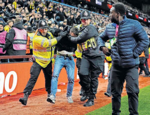 Stadionverbot und Busse für YB-Fans