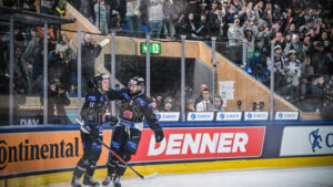 Fribourg-Gottéron mit dem perfekten Einstand