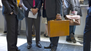 33 Prozent der Aktionäre halten Boni-System für wirksam