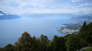 Forscher entdecken neue Wellen-Art im Genfersee