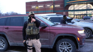 US-Regierung schickt noch mehr Bundesbeamte nach Minneapolis