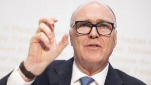 Bundesrat will Mehrwertsteuer für Armee während zehn Jahren erhöhen