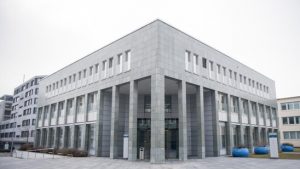 Mann steht für Schüsse auf dem Zuger Landsgemeindeplatz vor Gericht