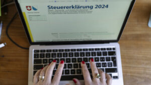 Bundesrätin Keller-Sutter legt Argumente für Einzelbesteuerung vor