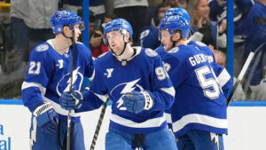 Lightning mit Moser bezwingen auch die Avalanche