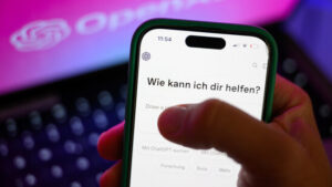 Medien: Studie sieht wachsenden Druck durch Plattformen und KI