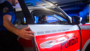 Handelsschule Chiasso wegen unbekannter Substanz teilevakuiert