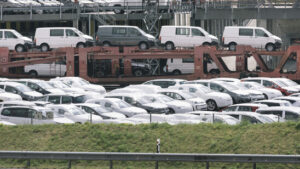 Neuwagenverkäufe auf tiefstem Stand seit Jahrhundertwende