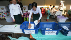 Junta bleibt an der Macht: Kritik an Wahlergebnis in Myanmar