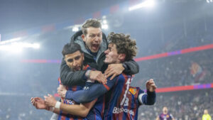 Lichtsteiners Premiere voller Emotionen