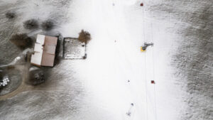 Snowboarder stirbt im Berner Oberland nach Kollision mit Absperrung