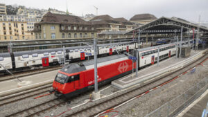 Kabelbrand legt Bahnverkehr zwischen Lausanne und Renens lahm